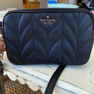 Black Kate spade crossbody bag